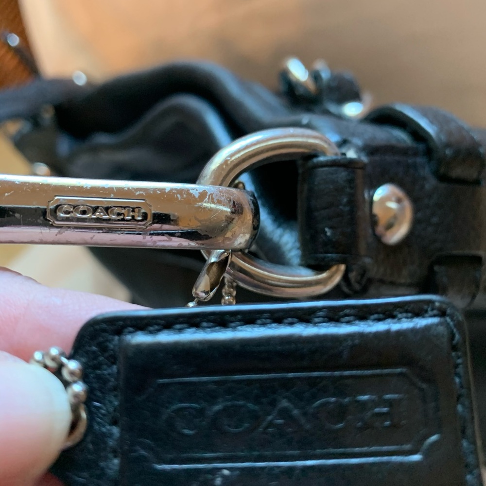 Coach leather bag - Picture 3 of 8